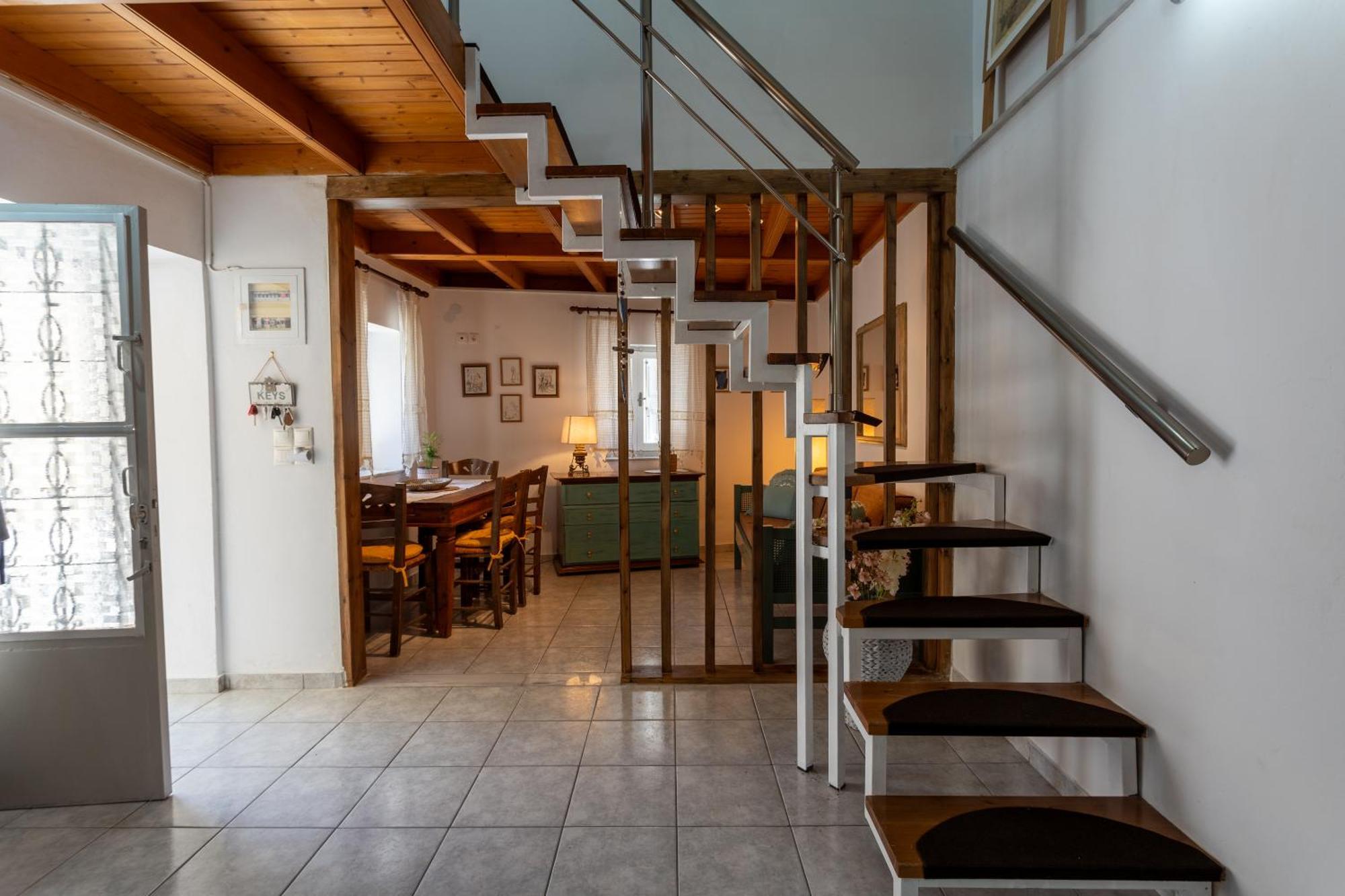 Spacious Home With Yard, Mytilene Lesvos Exterior foto